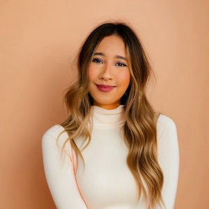 Meet your Posher, Stephania